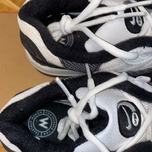 NWB Vintage Rare Nike Air Pound It Low Women’s Volleyball Sneakers Size 7.5 - Picture 3 of 10